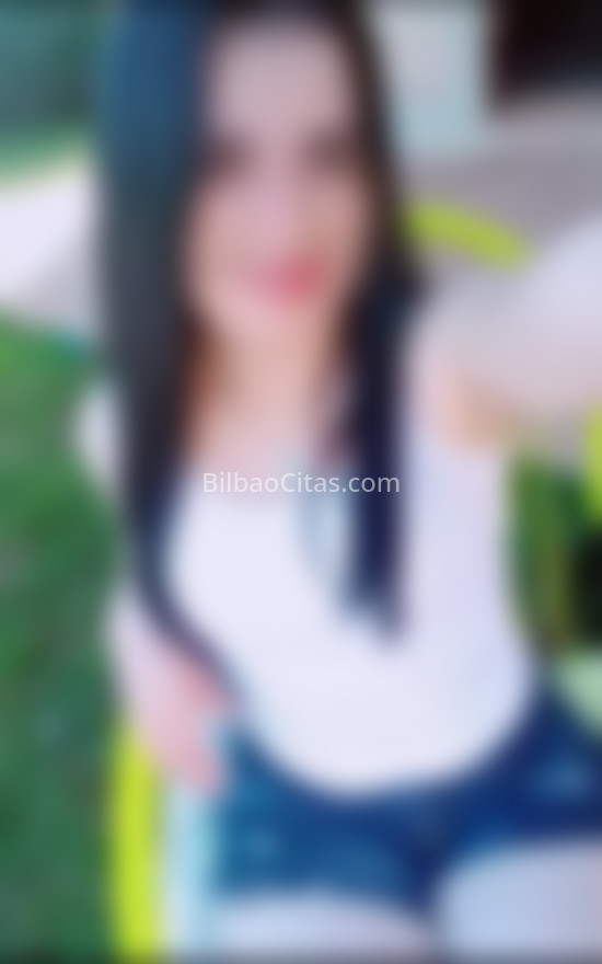 Danna, jovencita con cara de muñeca. 687155050. Citas en BILBAO, BILBAO. www.bilbaocitas.com.