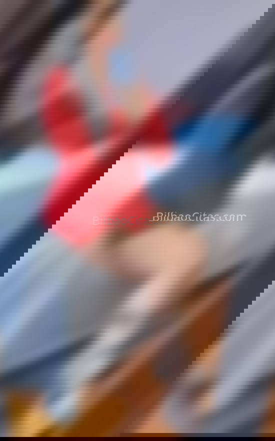 Danna, jovencita con cara de muñeca. 687155050. Citas en BILBAO, BILBAO. www.bilbaocitas.com.