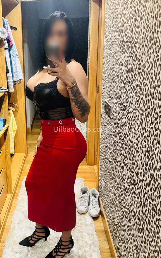 Lara, fascinante chica. 614157141. Citas en BILBAO, BILBAO. www.bilbaocitas.com.
