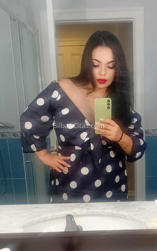 Ana, muy enrollada. 634644959. Citas en BILBAO, BILBAO. www.bilbaocitas.com.