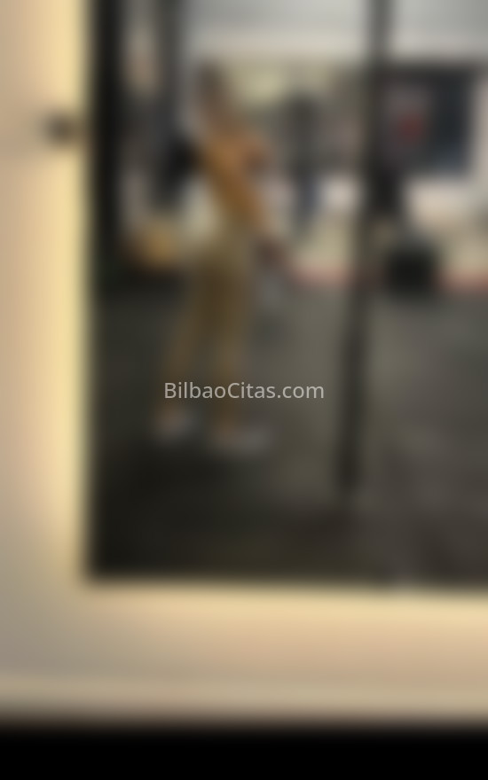 Sofía, brasileña de 22 años. 613477874. Citas en BILBAO, BILBAO. www.bilbaocitas.com.