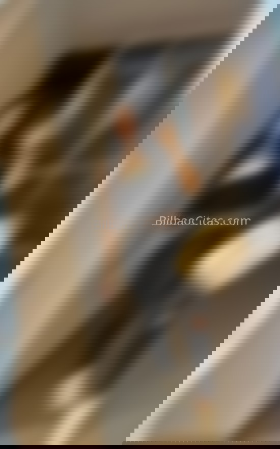 Luna, morena colombiana. 604230622. Citas en BILBAO, BILBAO. www.bilbaocitas.com.