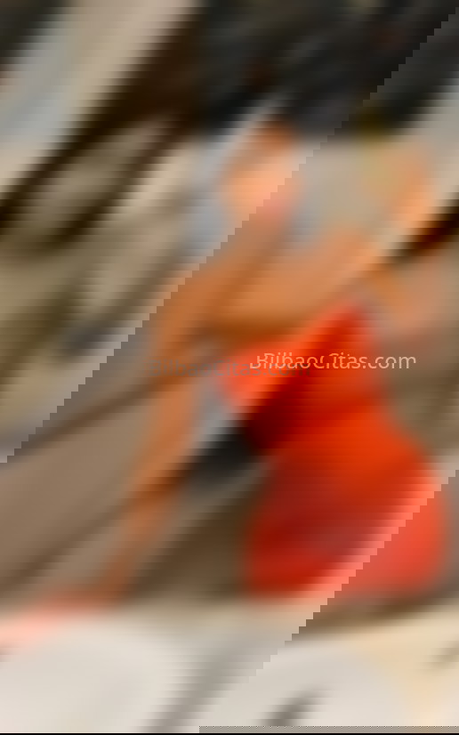 Sharon, jovencita divertida. 661583691. Citas en BILBAO, BILBAO. www.bilbaocitas.com.