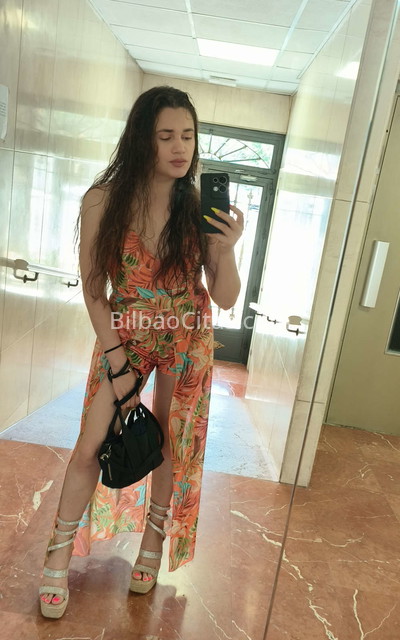 Tere, trans recién llegada a la ciudad. 698458075. Citas en BILBAO, BILBAO. www.bilbaocitas.com.