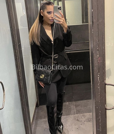 Aisha, brasileña 24 años. 643847863. Citas en BILBAO, BILBAO. www.bilbaocitas.com.
