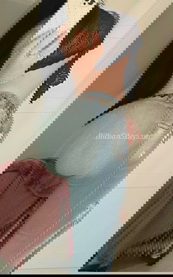 Erika. 663470124. Citas en BILBAO, BILBAO. www.bilbaocitas.com.