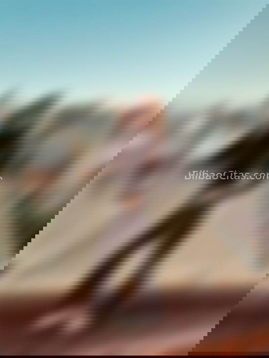 Enid, joven encantadora. 683357144. Citas en BILBAO, BILBAO. www.bilbaocitas.com.