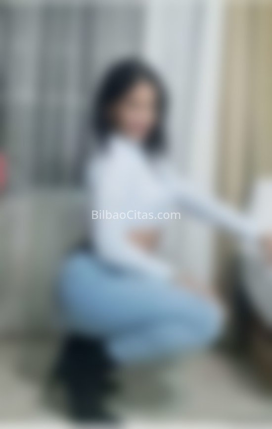 Estefani, venezolana divertida. 632387713. Citas en BILBAO, BILBAO. www.bilbaocitas.com.