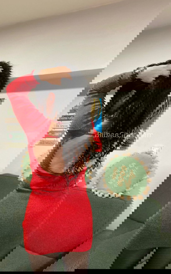 Montse, mujer trans conociendo la ciudad. 643229925. Citas en BILBAO, BILBAO. www.bilbaocitas.com.