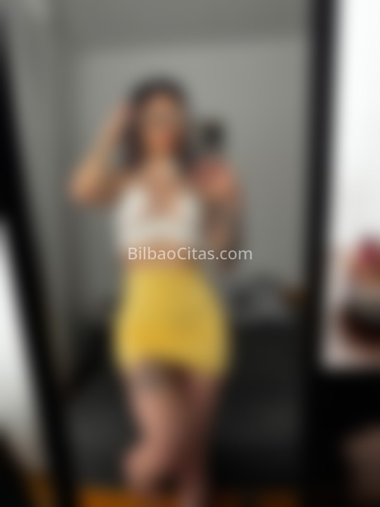 Laura, señorita italiana de 28 años . 602510823. Citas en BILBAO, BILBAO. www.bilbaocitas.com.