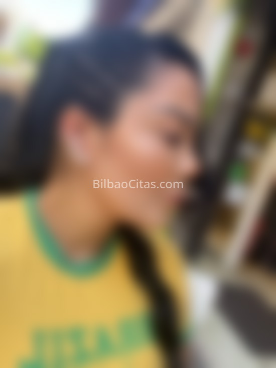Karol Suzuky, guapa brasileña. 613431002. Citas en BILBAO, BILBAO. www.bilbaocitas.com.