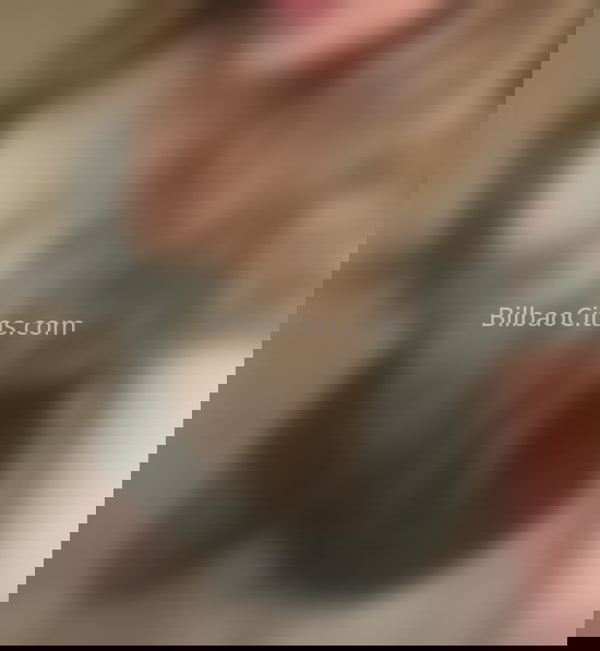 Paula, latina sociable, recien llegada. 637715086. Citas en BILBAO, BILBAO. www.bilbaocitas.com.