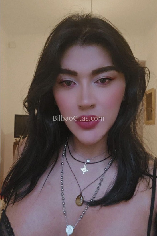Sthefany, divertida y fiestera trans . 677048521. Citas en BILBAO, BILBAO. www.bilbaocitas.com.