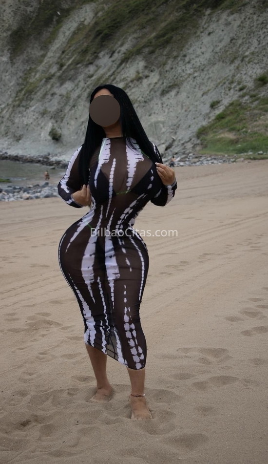 Jennifer, hermosa latina con buen físico. 641445869. Citas en BILBAO, BILBAO. www.bilbaocitas.com.