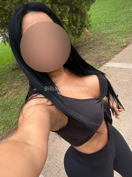Jennifer, hermosa latina con buen físico. 641445869. Citas en BILBAO, BILBAO. www.bilbaocitas.com.