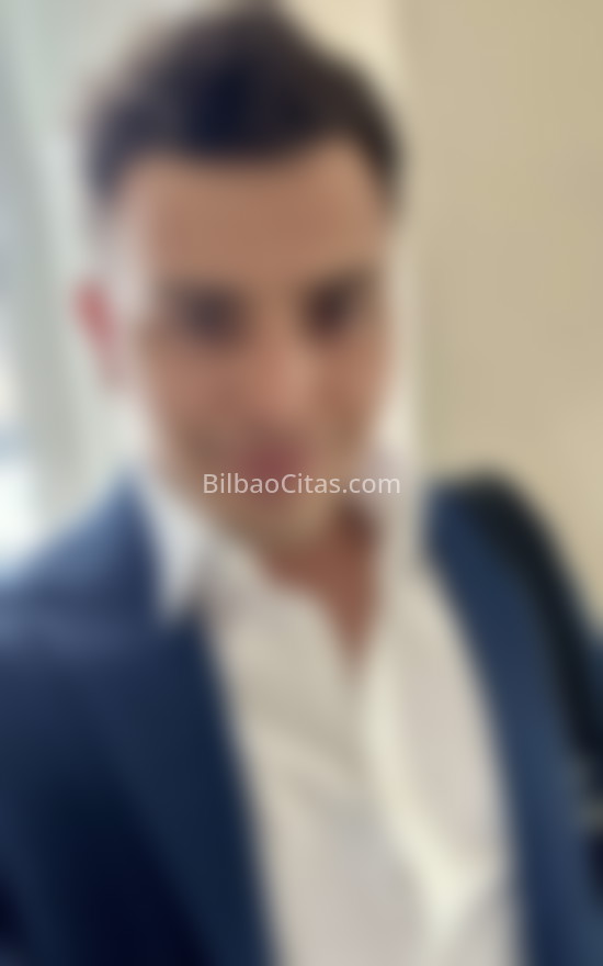 Latino. 632826013. Citas en BILBAO, BILBAO. www.bilbaocitas.com.