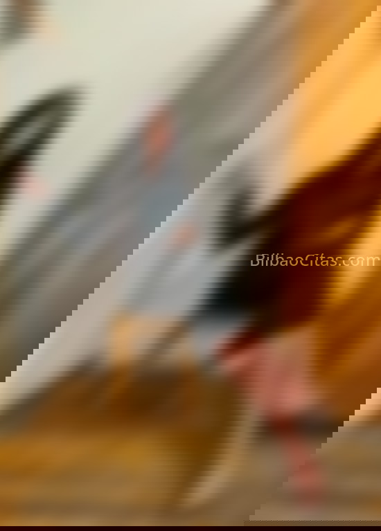 Ximena, travesti 25 años. 613827032. Citas en BILBAO, BILBAO. www.bilbaocitas.com.