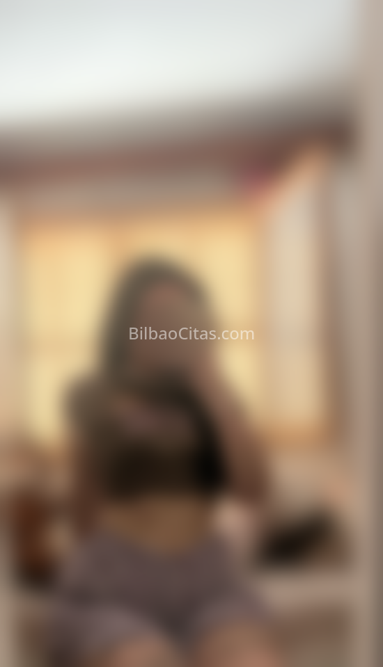 Carlota, española de 25 años. 672899162. Citas en BILBAO, BILBAO. www.bilbaocitas.com.