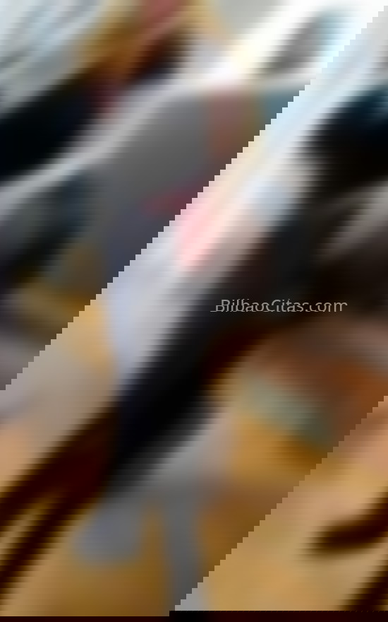 Lucia, mujer curvy. 662695551. Citas en BILBAO, BILBAO. www.bilbaocitas.com.