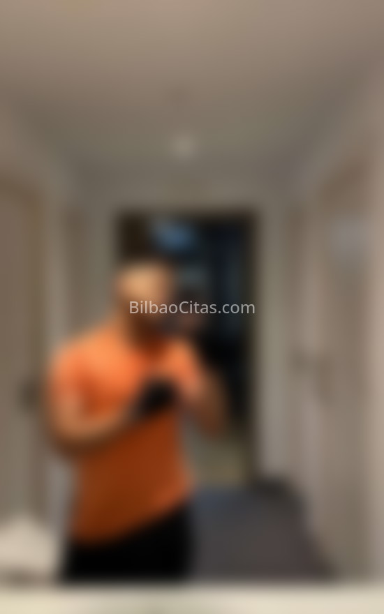 Jonas. 621382066. Citas en BILBAO, BILBAO. www.bilbaocitas.com.
