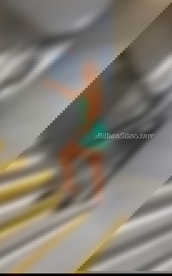Juliana . 642170010. Citas en BILBAO, BILBAO. www.bilbaocitas.com.