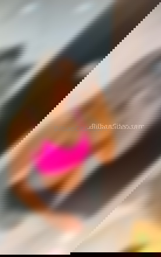 Juliana . 642170010. Citas en BILBAO, BILBAO. www.bilbaocitas.com.
