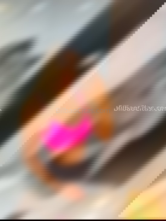 Juliana . 642170010. Citas en BILBAO, BILBAO. www.bilbaocitas.com.
