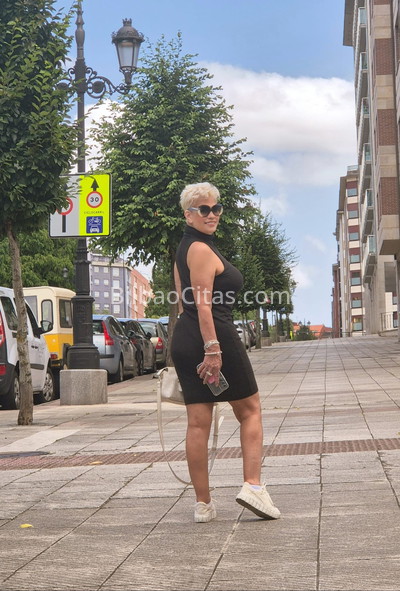 Candela. 667097103. Citas en BILBAO, BILBAO. www.bilbaocitas.com.