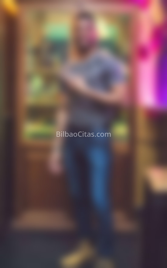 Nairon, chico cubano. 602640002. Citas en BILBAO, BILBAO. www.bilbaocitas.com.