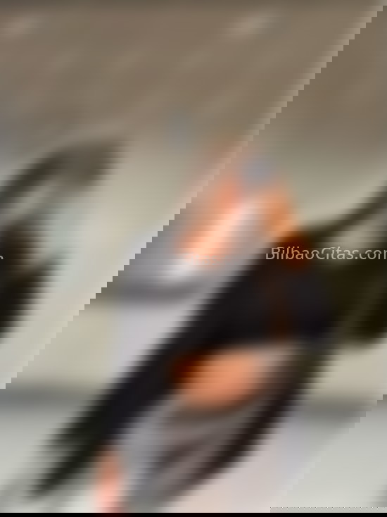 Sirena, chica colombiana . 643311002. Citas en BILBAO, BILBAO. www.bilbaocitas.com.