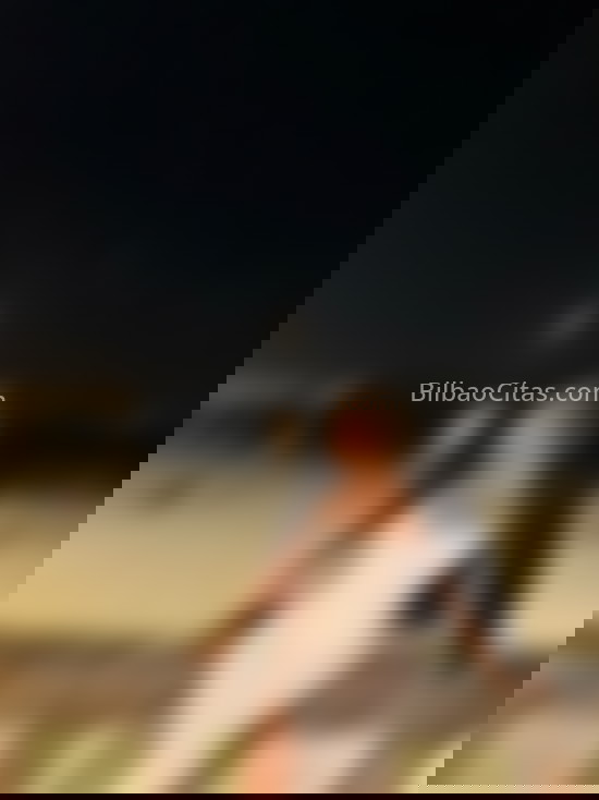 Sirena, chica colombiana . 643311002. Citas en BILBAO, BILBAO. www.bilbaocitas.com.