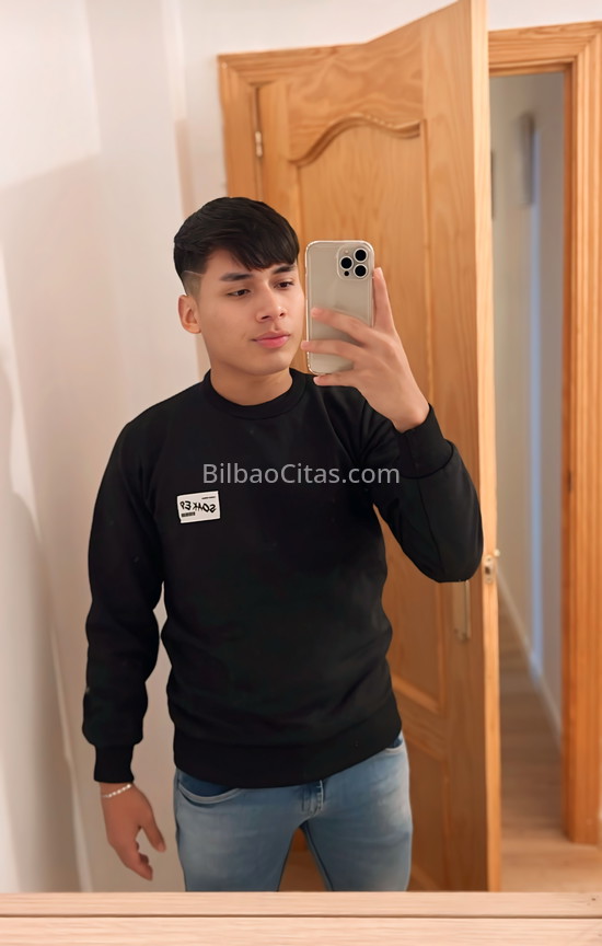 Diego, chico paraguayo . 633152670. Citas en BILBAO, BILBAO. www.bilbaocitas.com. Diego, chico paraguayo . 633152670. Citas en BILBAO, BILBAO. www.bilbaocitas.com.