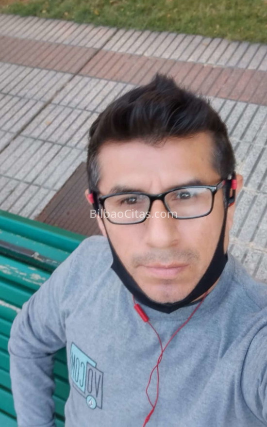 Aaron, nuevo en la ciudad. 643277339. Citas en BILBAO, BILBAO. www.bilbaocitas.com.