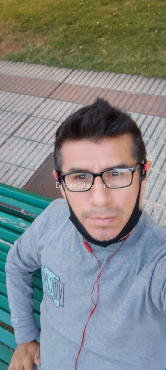 Aaron, nuevo en la ciudad. 643277339. Citas en BILBAO, BILBAO. www.bilbaocitas.com.