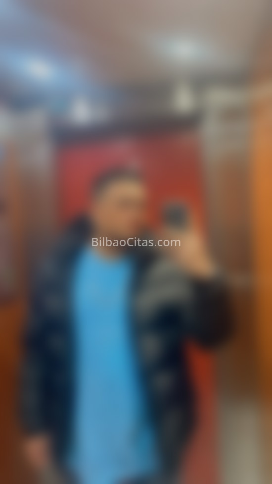 Maximiliano, latino. 672488234. Citas en BILBAO, BILBAO. www.bilbaocitas.com.