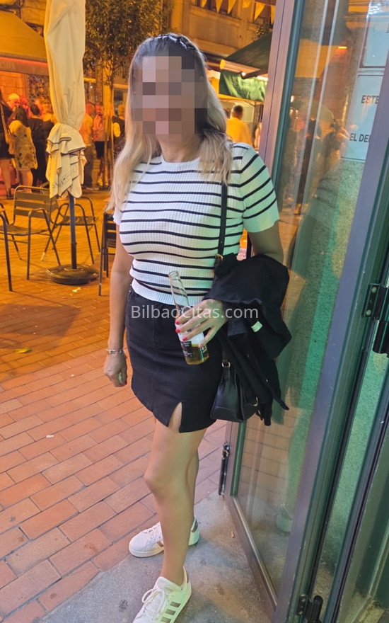Karla, mujer paraguaya muy positiva. 602460347. Citas en BILBAO, BILBAO. www.bilbaocitas.com.