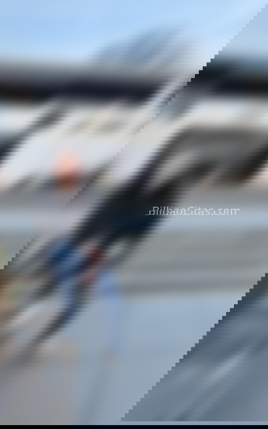 Santiago, joven colombiano. 622421872. Citas en BILBAO, BILBAO. www.bilbaocitas.com.