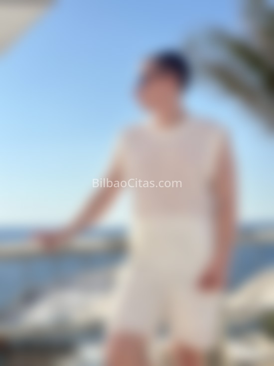Santiago, joven colombiano. 622421872. Citas en BILBAO, BILBAO. www.bilbaocitas.com.