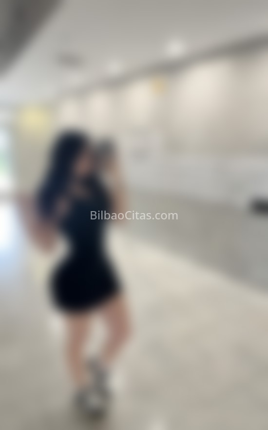 Mia, colombiana de 25 años. 602453878. Citas en BILBAO, BILBAO. www.bilbaocitas.com.