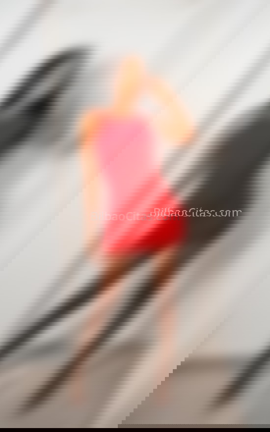 Lili, bella mulata encantadora divertida. 610883988. Citas en BILBAO, BILBAO. www.bilbaocitas.com.
