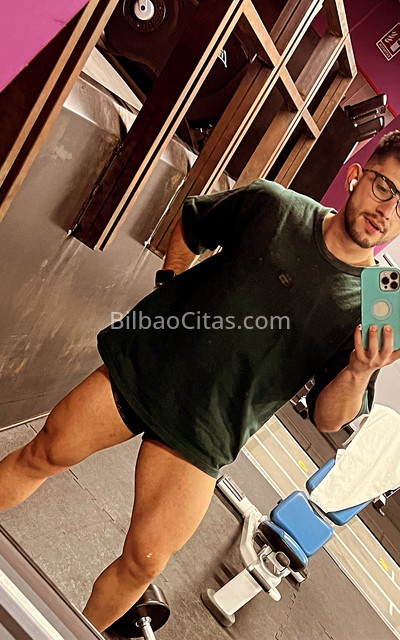 Emiliano, colombiano. 605287752. Citas en BILBAO, BILBAO. www.bilbaocitas.com.