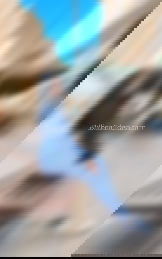 Aranza, colombiana jovencita. 611336006. Citas en BILBAO, BILBAO. www.bilbaocitas.com.
