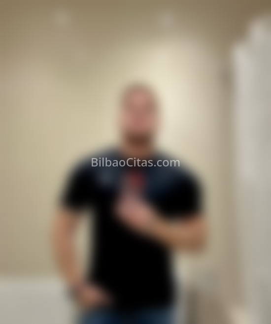 Briam, pelirrojo latino. 624846964. Citas en BILBAO, BILBAO. www.bilbaocitas.com.