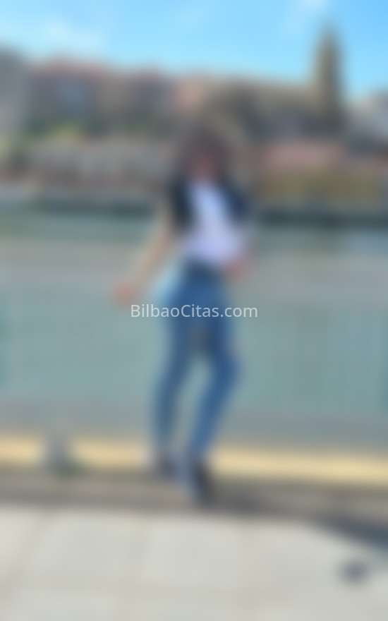 Lorena, la mejor amiga latina. 641963414. Citas en BILBAO, BILBAO. www.bilbaocitas.com.