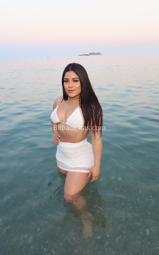 Sashari, jovencita venezolana. 634795694. Citas en BILBAO, BILBAO. www.bilbaocitas.com.