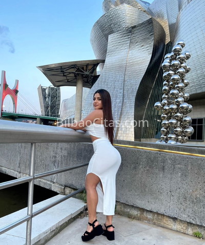Sashari, jovencita venezolana. 634795694. Citas en BILBAO, BILBAO. www.bilbaocitas.com.