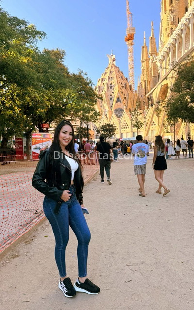 Pamela, morena con mucho encanto. 611242331. Citas en BILBAO, BILBAO. www.bilbaocitas.com.
