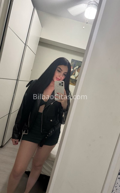 Melisa, joven colombiana fascinante. 607080865. Citas en BILBAO, BILBAO. www.bilbaocitas.com.