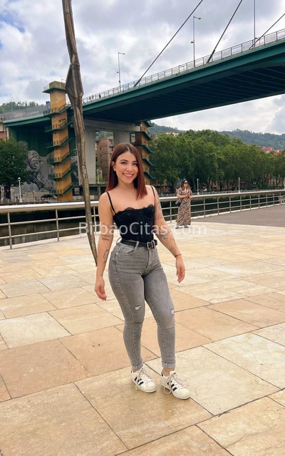 Chenoa, jovencita encantadora. 614759689. Citas en BILBAO, BILBAO. www.bilbaocitas.com.