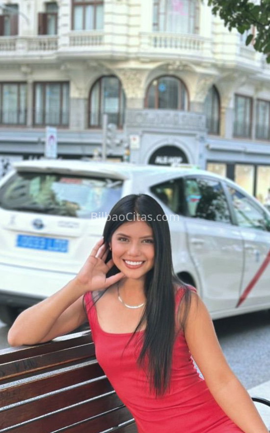 Koral, guapa colombiana. 617347312. Citas en BILBAO, BILBAO. www.bilbaocitas.com.